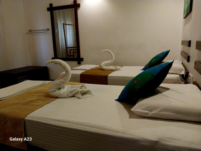 Bedroom 3, Sandula Holiday Resort, Mihinthale