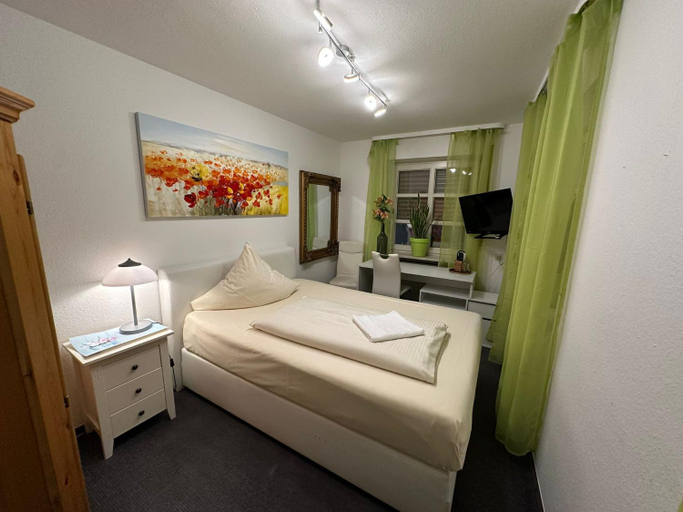 Others 3, Hotel Goldene Rose, Donau-Ries