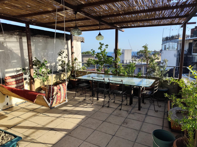 Food & Drinks 4, Pi Home & Apartments, Fatih