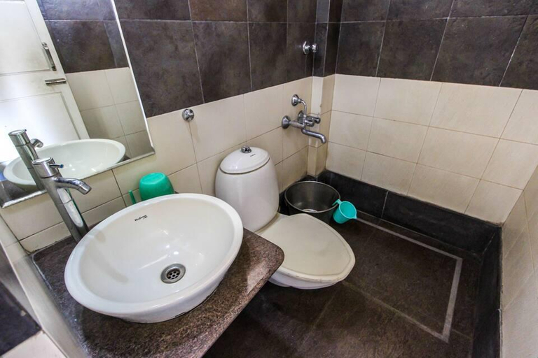 Bathroom 3, Sandhya Residency, Bangalore