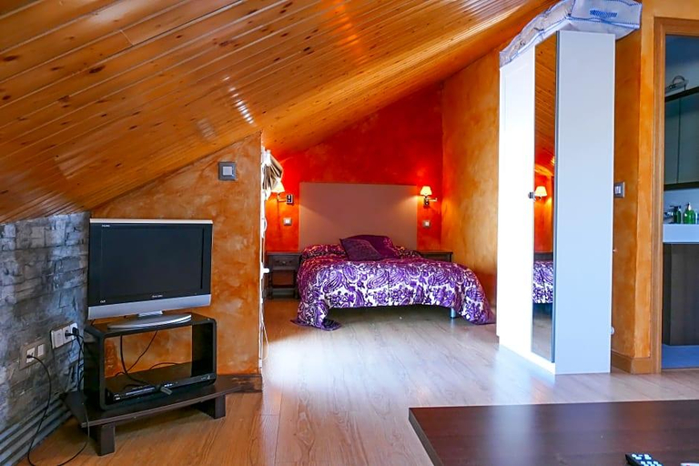 Bedroom 4, Apartamentos Rurales Altuzarra, La Rioja