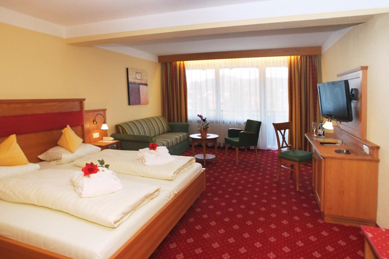 Bedroom 3, Ferienhotel Hubertus - ausgewahlte Getranke inklusive, Regen