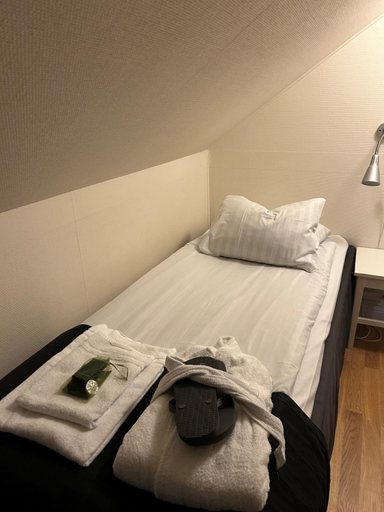 Bedroom 2, STF Korro Gardshotell, Tingsryd