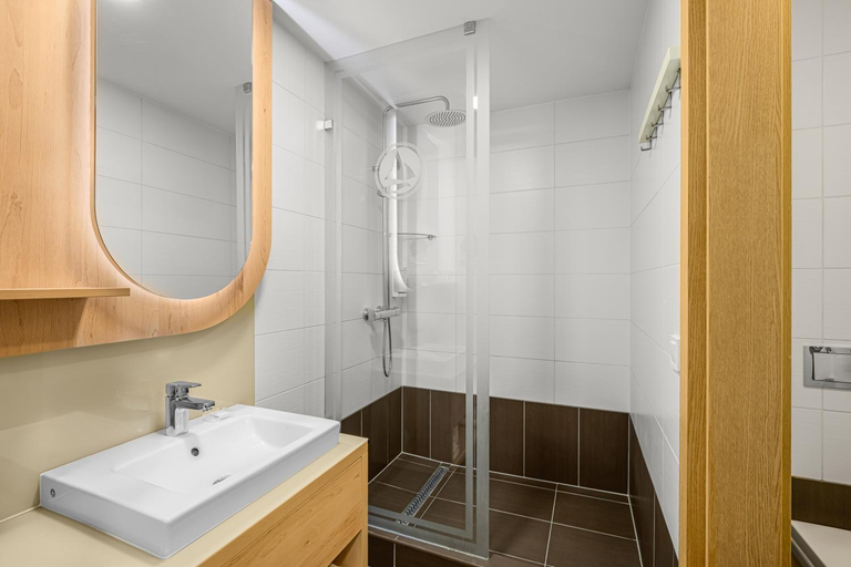Bathroom 4, Portobello Wellness Hotel Esztergom, Esztergom