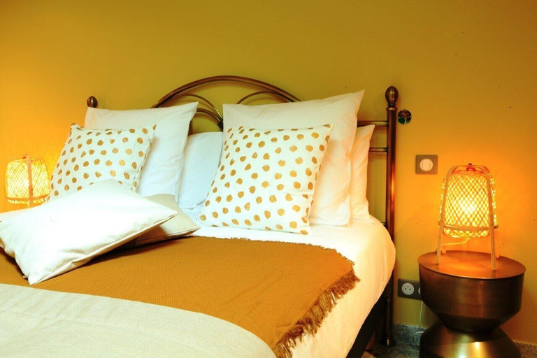 Bedroom 2, Chambres D' hotes Les Ormes, Bouches-du-Rhône