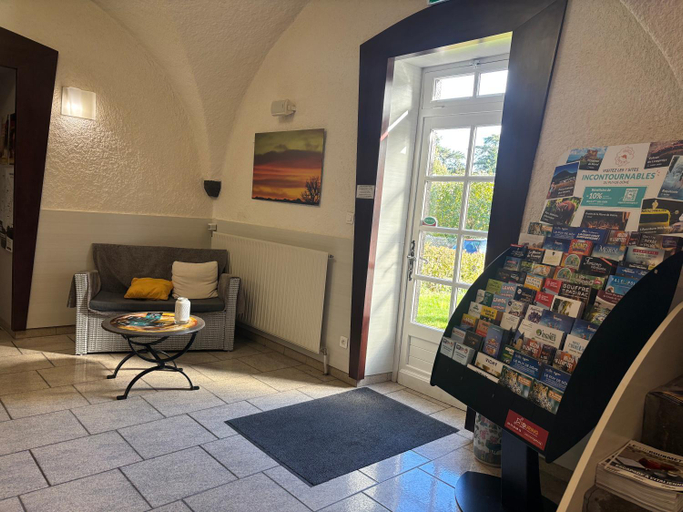 Public Area 2, Hôtel les Hirondelles, Puy-de-Dôme