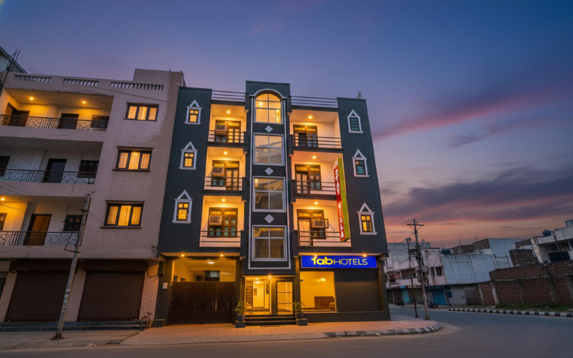 Exterior & Views, Via Rainbow Villa, Delhi