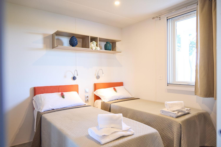 Bedroom 2, Costa D'Argento - Camping Village Club Capalbio, Grosseto