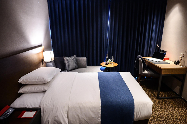 Bedroom 2, ASTI Hotel Busan Station, Dong