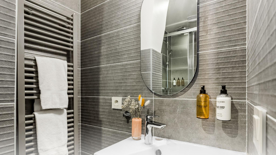 Bathroom 4, Beauquartier - Sentier, Paris