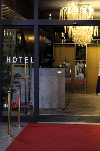 Food & Drinks 5, Hotel 54 , Merkez