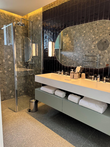 Bathroom 4, Hotel Chateau Rose, Var