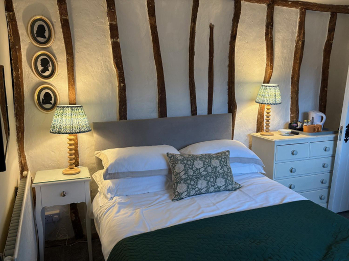 Bedroom 2, The Swan Inn, Suffolk