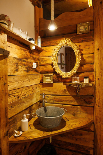 Bathroom 4, La Ferme d'Angele, Savoie