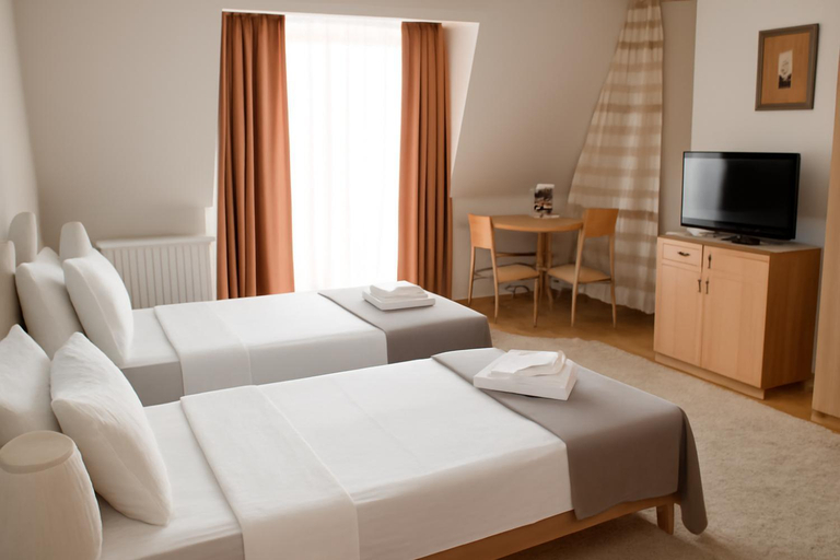 Bedroom 3, Hotel Topcider, Belgrade