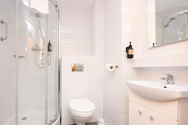 Bathroom 4, Hotel Dom Polonii, Ostróda