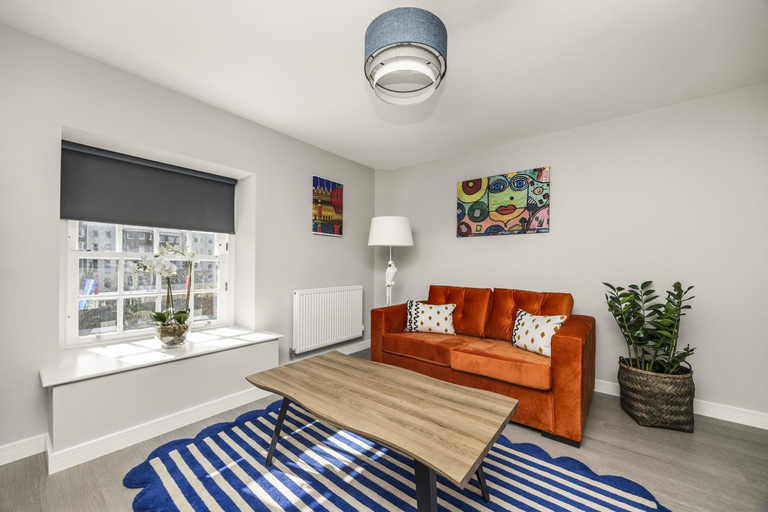 Others 5, Buzzing Brighton Apartment 2 By My Getaways, Brighton and Hove