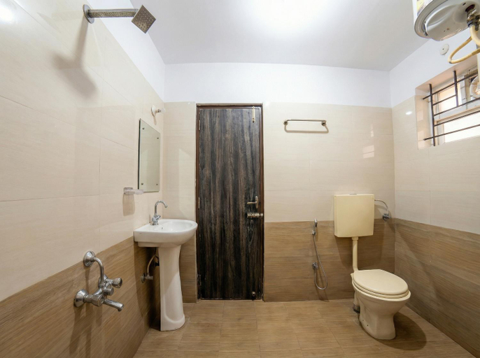 Bathroom 4, Hotel Prakrathi Residency, Bangalore