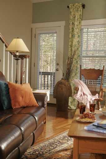 Others 1, SEVEN OAKS BED AND BREAKFAST, Guilford