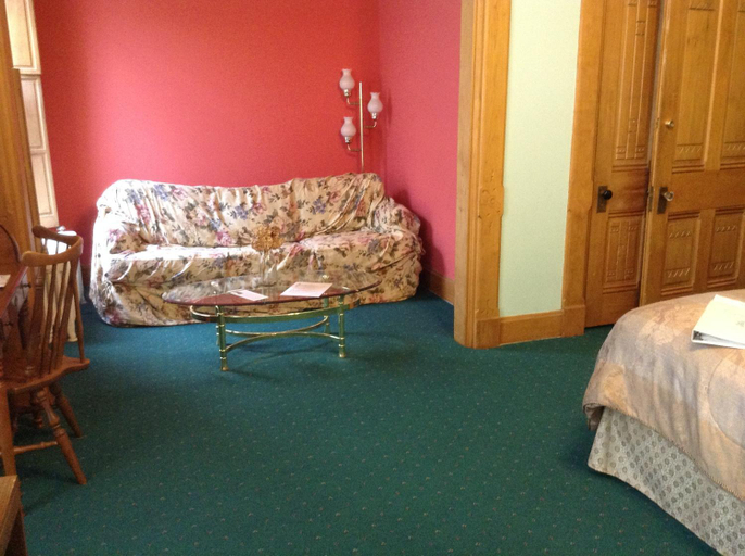 Bedroom 3, Inn Port D'Vino, Montgomery