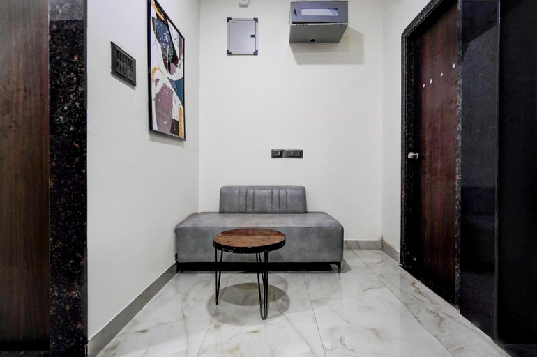 Public Area 2, Hotel Sky City, Nagpur