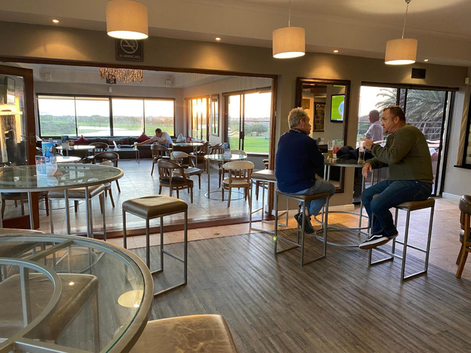 Food & Drinks 3, Santa Maria - Langebaan Golf Estate, West Coast