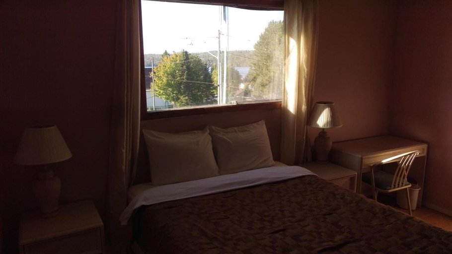 4, Frontiersman Motel, Timiskaming
