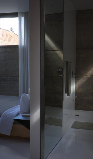 Bedroom 3, Sojourn, Badung
