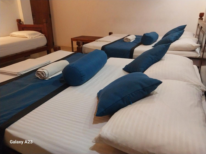 Bedroom 4, Sandula Holiday Resort, Mihinthale