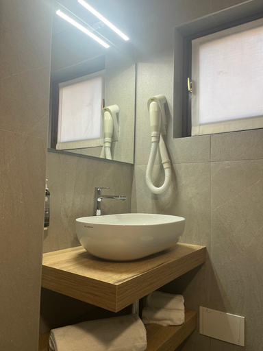 Bathroom 3, Hotel Alle Tre Baite, Sondrio
