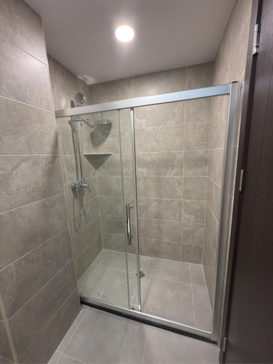 Bathroom, Deluxe Apartments in Crystal Residence Bakuriani, Borjomi