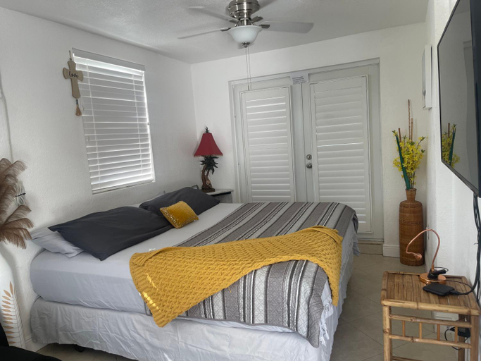 Others 2, Master King Suite by Hard rock stadium and casino, Miami-Dade