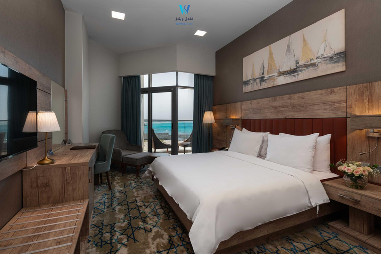 Bedroom 4, Waves Hotel, Umluj