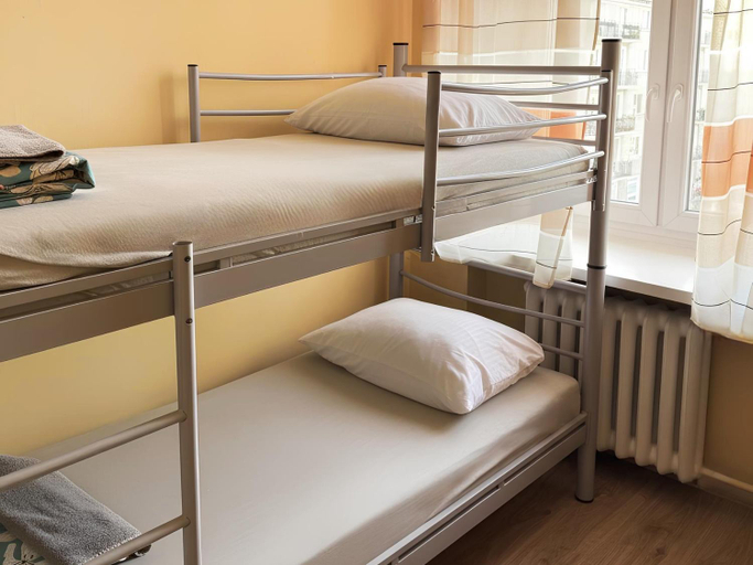 Bedroom 4, Hostel Oliwka - Metro Swietokrzyska, Warsaw