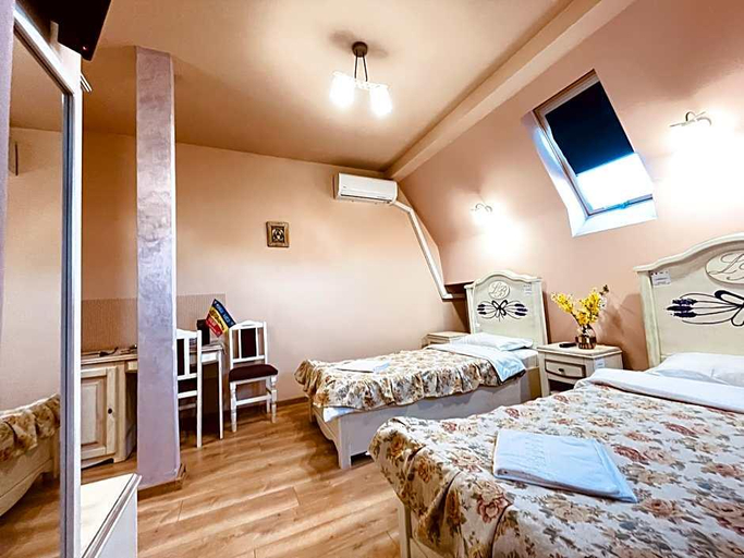 Bedroom 2, Leaganul Bucovinei, Suceava