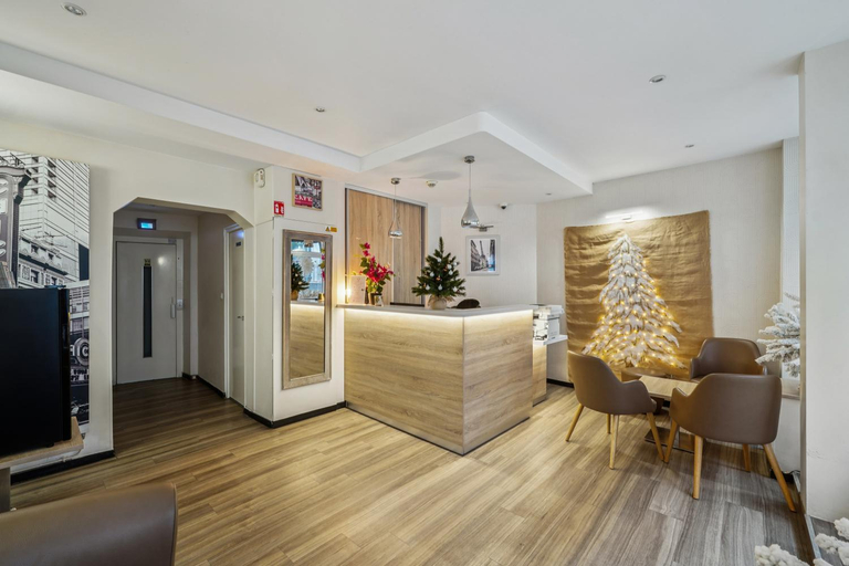 Public Area 2, Hotel Mazagran, Paris