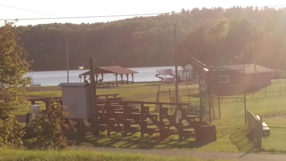 2, Frontiersman Motel, Timiskaming