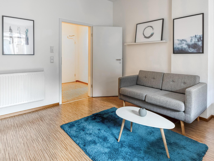 Others 2, Limehome Barcelona Placa Pirineus, Barcelona