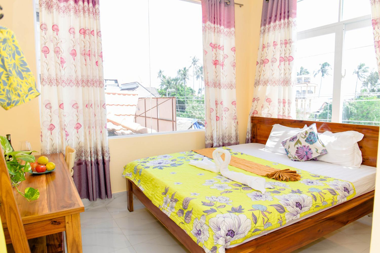 Bedroom 4, Song Huong Hotel, Phan Thiết