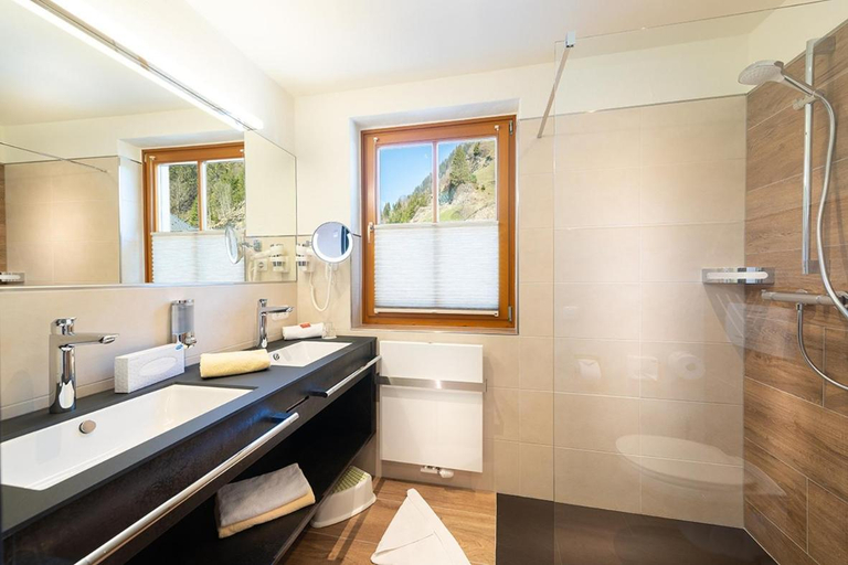 Bathroom 4, Familienhotel Oberkarteis, Sankt Johann im Pongau