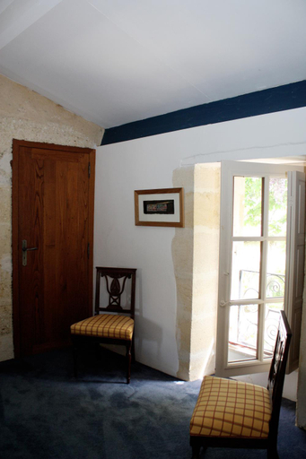 Bedroom 2, Chateau De Castelneau, Gironde