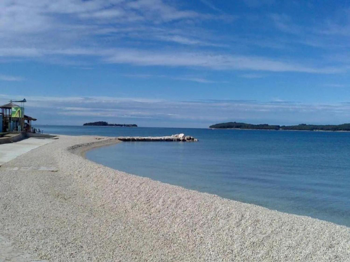 Surrounding environment 4, Apartment in Valbandon near Beach & Pool, Fažana