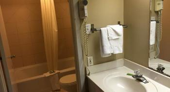 Others 3, Executive Inn Beeville US 181 By Capital O, Bee