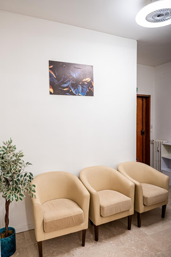 Others 5, Florence Rooms Novella, Florence