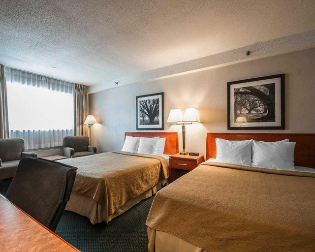 Bedroom 4, art infiniti hotel, Greater Vancouver