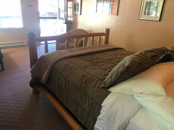 Bedroom 3, Reflections Inn, Idaho