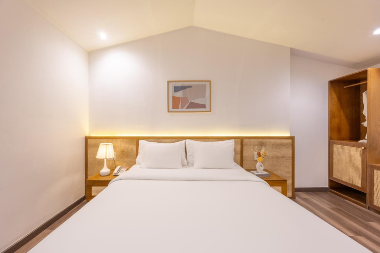 Bedroom 2, New Hotel, District 1