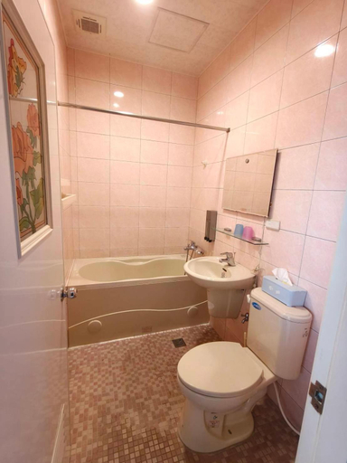 Bathroom 3, Old Street Seaview Homestay, New Taipei City