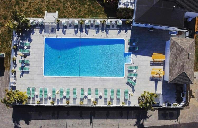 Sport & Beauty, Rye Motor Inn - Oceanfront, Walk to Beach, Rockingham