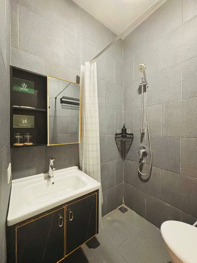Bathroom 4, Saptama Living, Bogor